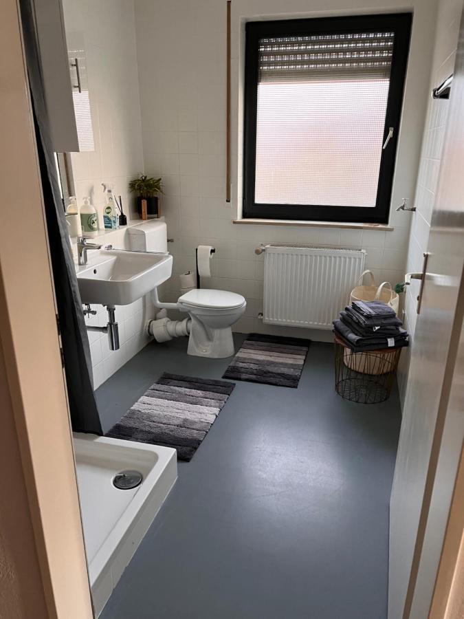 Ferienwohnung In Top Lage Von Aalen Esterno foto